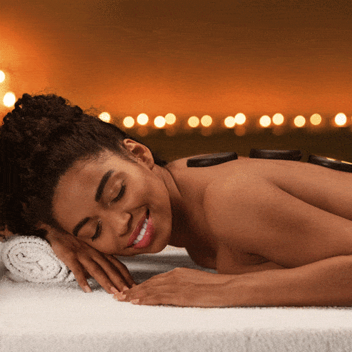 Für eine gesunde und glatte Haut – eine Massage mit Heilsteinen