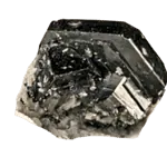 Sechseckiger schwarzer Ilmenitkristall auf hellem Hintergrund.